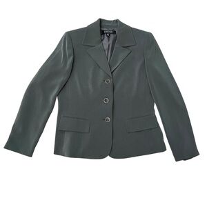 Kasper Grey Three-Button Blazer Jacket Retail $138. Size 8P
